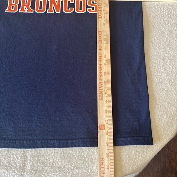Denver Broncos Logo Men's Large Short Sleeve Shirt Navy Blue NFL Team Apparel - Picture 7 of 8